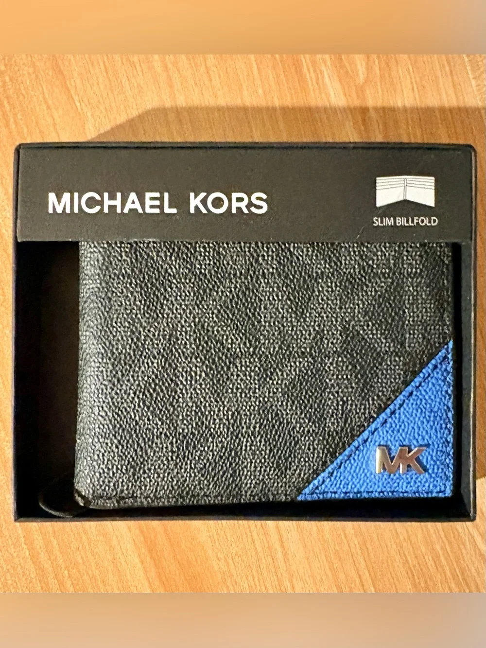 Michael Kors Men’s Slim Bifold Wallet Jet Set Black Monogram Blue Accent New